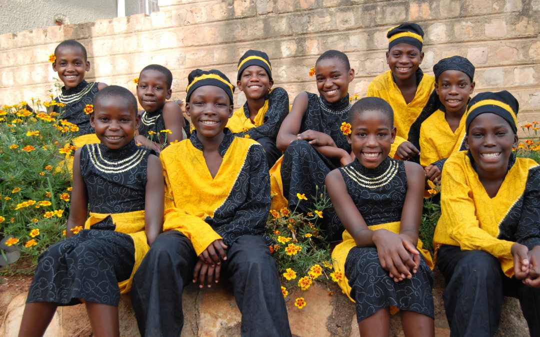 Ugandan Kids Choir.